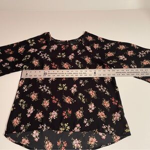 Papermoon Black Floral Blouse size Medium
